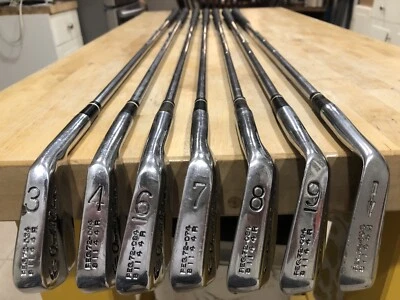 Arnold Palmer REG 72 81144R conjunto de ferro 3-PW (FALTA 5 ferro) destro aço regular - Imagem 1 de 4