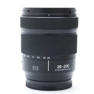 Panasonic LUMIX S 28-200mm F/4-7.1 MACRO O.I.S. -Near Mint- #265 - Picture 1 of 12