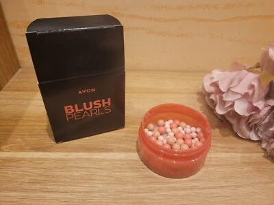 Avon Blush Pearls Cool RRP £10 - Image 1 of 2