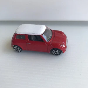 Motormax 2001 Mini Cooper Red 1:64 Loose Red White - Picture 1 of 6