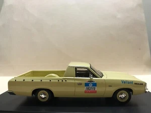1/43  TRAX TRR89C Valiant VH Dodge Ute - Picture 1 of 5