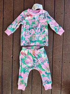 Peter Rabbit Easter Baby Girl Pyjama Set Size 0 6-12 Months Sleepwear BNWT - Picture 1 of 2