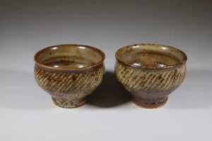 SHIMAOKA GUINOMI PAIR - MARTHA LONGENECKER COLLECTION - PHOTO IN BOOK  (B -132) - Picture 1 of 20