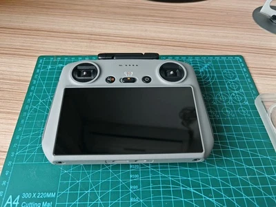 DJI RC 2 Smart Controller - Compatible with Air 3 S, Mini 4 Pro & Neo - Image 1 of 4