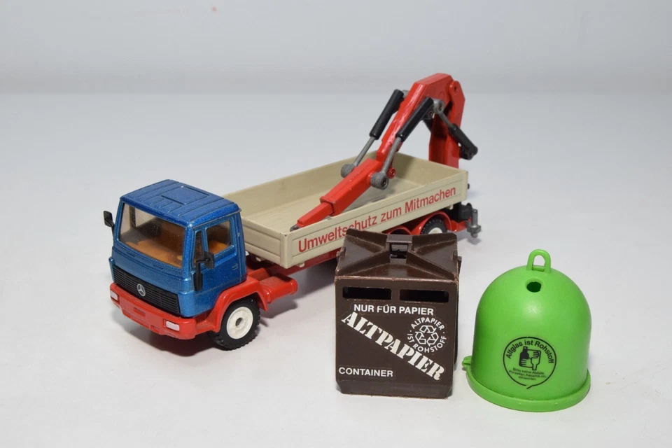 B67 1:55 SIKU 2920 MERCEDES-BENZ LN GRU CAMION RICICLAGGIO TRANSPORTER TEDESCO 2 - Immagine 1 di 4