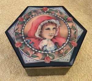 Enesco Schmuckkästchen "Rotkäppchen" mit Spieluhr 1986 - Bild 1 von 8