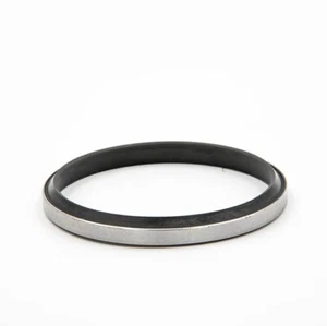 Abstreifer 200X220X12/16 mm aus FPM-Viton® Hohe Temperatur/Metall Profil GA/AM43 - Picture 1 of 1