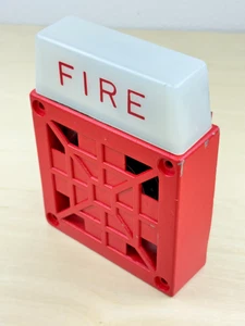 Wheelock 7002T-24 Fire Alarm Horn / Strobe - Picture 1 of 8