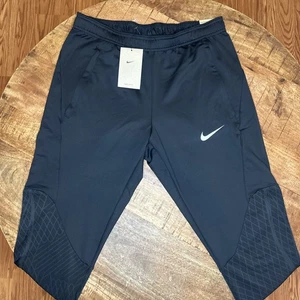 Pantalones de fútbol Nike Dri-Fit Strike calce ajustado negros DV9269-010 para hombre talla mediana - Imagen 1 de 7