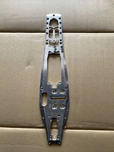 Serpent 966 chassis Plate. - Picture 1 of 2