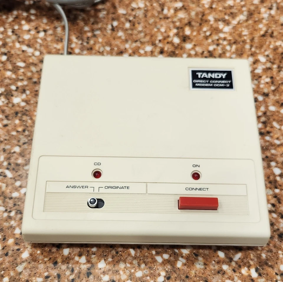 Módem Tandy Direct Connect DCM-3 #26-1178 Foto 1 de 3