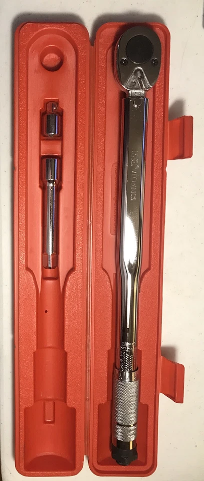 MIT 1/2-Inch Drive Click Torque Wrench (10-150 ft.-lb./13.6-203.5 Nm) - Image 1 of 4