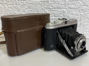 AGFA Isolette I Balgkamera mit F4,5/85mm AGNAR Objektiv und Tasche - Bild 1 von 17