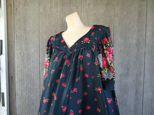 New BlacK Red Floral SILKY Muu Muu Lounging Patio House Dress 2X W Pockets - Picture 1 of 6