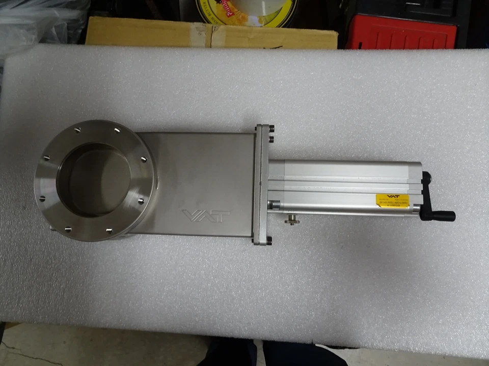 VAT 09140-PE01-AEO1/0001 4" Gate Valve, Manual Hand Wheel - Image 1 of 1