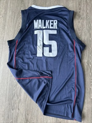 Camiseta deportiva firmada con autógrafo de Kemba Walker UConn Huskies! Psa Coa  Foto 1 de 3