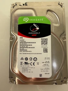 Seagate Ironwolf 4tb HDD 7.2k Sata 6G 3.5" Lff 128mb Cache - Picture 1 of 1