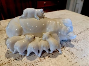 Vtg Mama Pig Nursing Piglets White Porcelain Piggy Bank The Haldon Group Japan - Picture 1 of 5