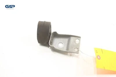 2019–2022 VOLVO XC40 ЗАДНИЙ ВЫХЛОПНОЙ ГЛУШИТЕЛЬ ПРАВЫЙ ИЗОЛЯТОР ВЕШАЛКА С КРОНШТЕЙНОМ ИЗГОТОВИТЕЛЬ ОБОРУДОВАНИЯ - Изображение 1 из 4