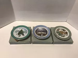 Lote de 3 Colección de Platos de Navidad en Miniatura Avon 1978 1979 1980 - Imagen 1 de 8