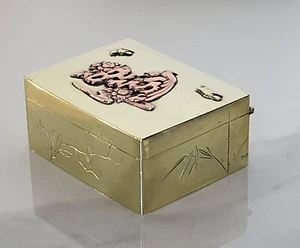 Fine Taisho Era Brass Box incised decor, applied cast copper + brass ornament - Picture 1 of 11
