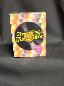 Teeny-Tiny Turntable : Includes 3 Mini-LPs by Running Press (Tested Working) - Picture 1 of 7