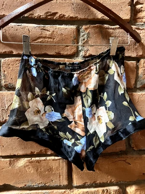 $98 La Fee Verte 100% Seda Floral Lencería Transparente Botín Pantalones Cortos Talla Pequeña Foto 1 de 4
