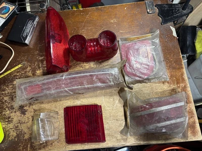 1960's AMC Rambler Ambassador Lens Lot Taillamp Lenses Some NOS Lenses — 第 1/4 张图片