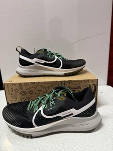 Nike React Pegasus Trail 4 Negro Oliva Flak, DJ6158-006, Hombres Talla:10, Sin Tapa - Imagen 1 de 9
