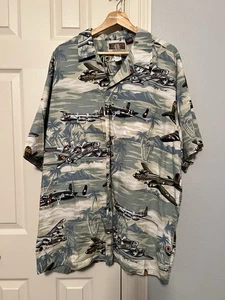 Hawaiian Shirt Mens 2XL Babes WW2 Airplane Print Rayon Made in USA Kalaheo - Picture 1 of 11