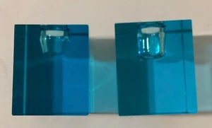 Vintage 2er Set Kerzenhalter blau Kristall Würfel Block Kegel MCM - Bild 1 von 8
