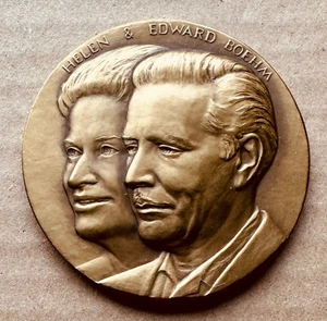 Helen and Edward Marshall Boehm 25th Anniversary Bronze Medal 1975 - Picture 1 of 3
