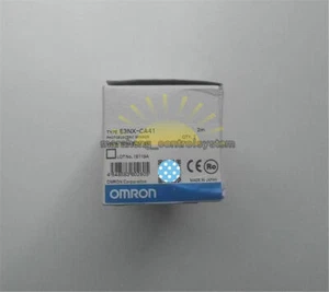 1PZ NUOVO OMRON E3NX-CA41 amplificatore in fibra di colore - Foto 1 di 1