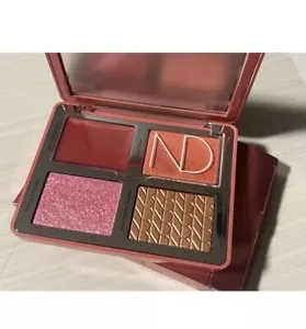 Natasha Denona Love Glow Cheek Palette Powder Cream Blush Highlighter -NIB - Picture 1 of 7