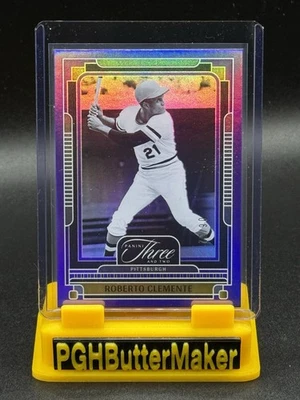 2025 PANINI ТРИ И ДВА БЕЙСБОЛ РОБЕРТО КЛЕМЕНТЕ Pittsburgh Pirates 06/32 - Изображение 1 из 3