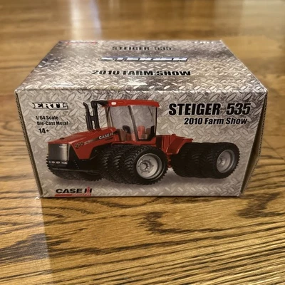 Case International Steiger 535 1/64 Scale, Farm Show 2010, Bonus 12 Row Planter - Image 1 of 4