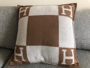 Nueva almohada Hermes lana cachemir Avalon - Imagen 1 de 6