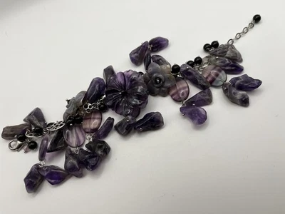 Pulsera Amatista Fluorita Púrpura Flores Floral Cuentas Dije Ancho Ajustable Foto 1 de 4