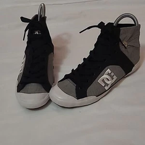 DC Mujer Zapatos de Skate Alto Gris Blanco y Negro Talla 6.5 - Imagen 1 de 10