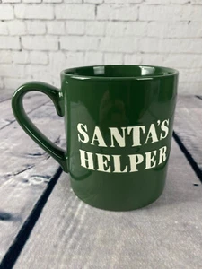 Threshold Stoneware Christmas Mug Santa's Helper Green White Coffee Mug (X02) - Foto 1 di 6