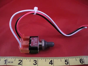 Interruptor de palanca Carling 2FB52-73-XA 16M3794 encendido-apagado-(encendido) SPDT 6a 250v 6 amperios nuevo - Imagen 1 de 3