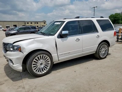 (LOCAL PICKUP ONLY) Passenger Front Door Electric Side Cladding Fits 16-17 NAVIG Foto 1 de 4