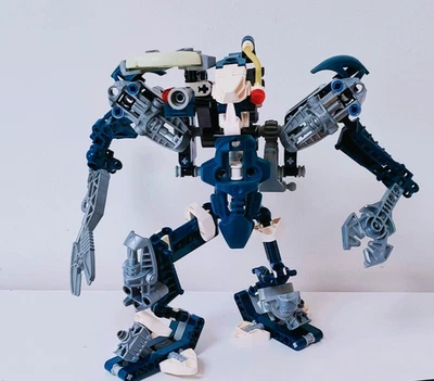 LEGO Bionicle | Metru Nui | Titans 8623: Krekka | Complete Set - Image 1 of 2