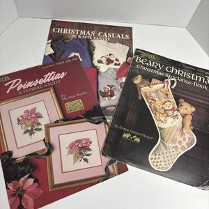 Lot Of 3 Vintage Christmas CrossStitch Leaflets Charts 729, 747, 900 Bears - Picture 1 of 20