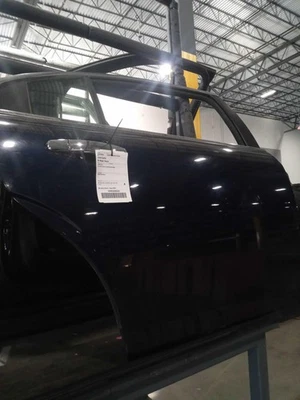 Conjunto de puerta trasera derecha usado lado trasero se adapta a: Saturn Aura R 2009 sin mou central Foto 1 de 4