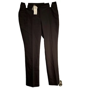 Chico NWT Size 0 The Ultimate Fit Black Pants City Chic Slim Leg Short - Picture 1 of 10