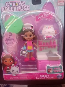 Gabby's Dollhouse Gabby's Lunch and Munch Kitchen Set Netflix Dreamworks New - Picture 1 of 7