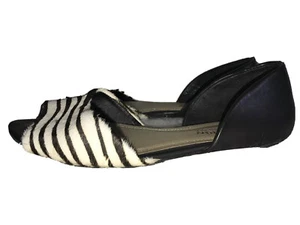 Kenneth Cole Reaction Women’s Tina Tot Flat Sandal Zebra Hair On Hide SZ 6M - Picture 1 of 11