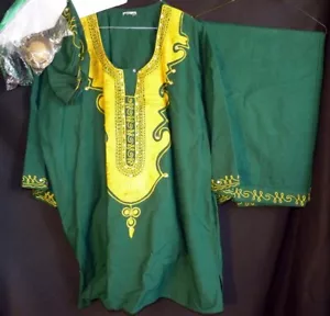 Movie Wardrobe afrikanisch bestickt Dashiki Herren Hemd Hose Kappe Schmuck XL grün - Bild 1 von 4