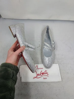 Christian Louboutin EU 41 US 11 NUEVO Zapato Plano Bailarina Strass Plateado Sweet Jane Foto 1 de 4